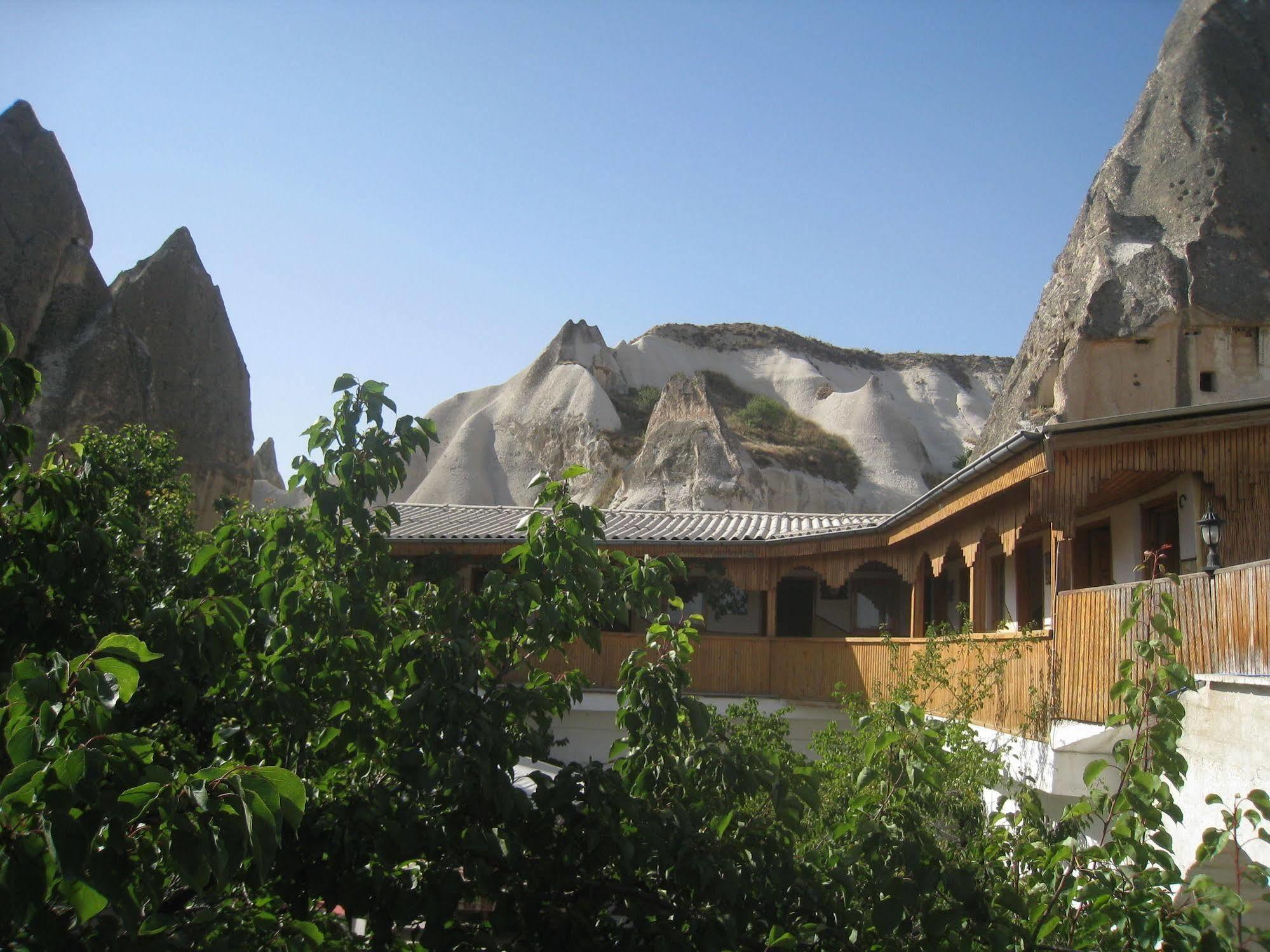 גורמה Ufuk Hotel Pension מראה חיצוני תמונה