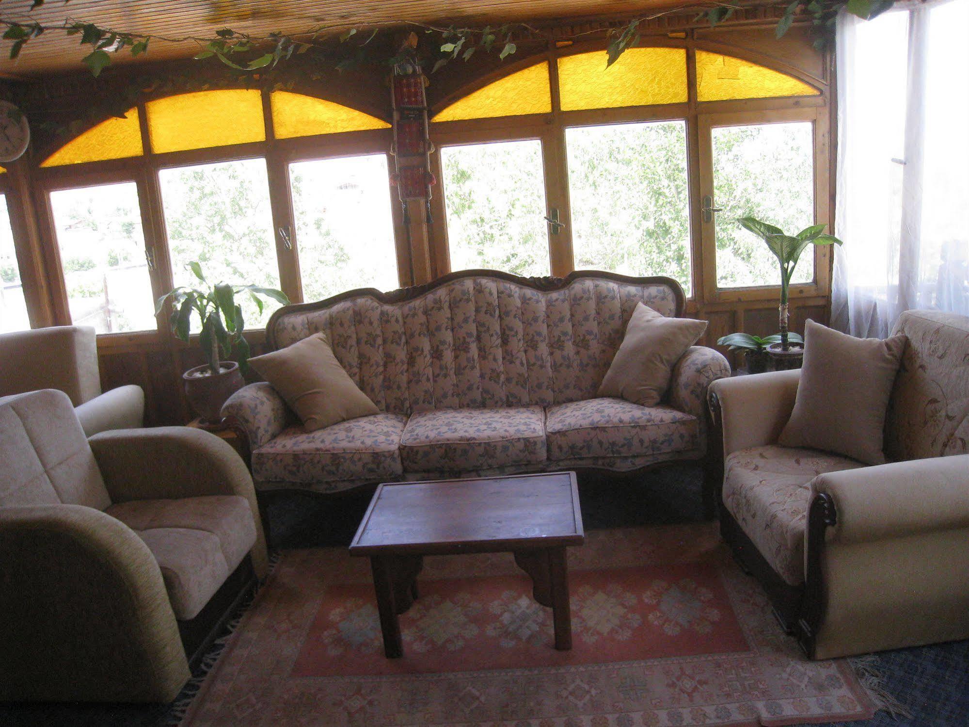 גורמה Ufuk Hotel Pension מראה חיצוני תמונה