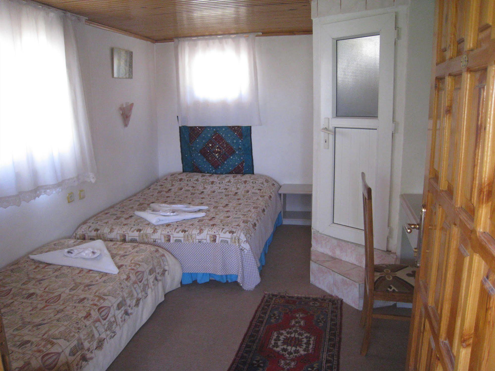 גורמה Ufuk Hotel Pension מראה חיצוני תמונה